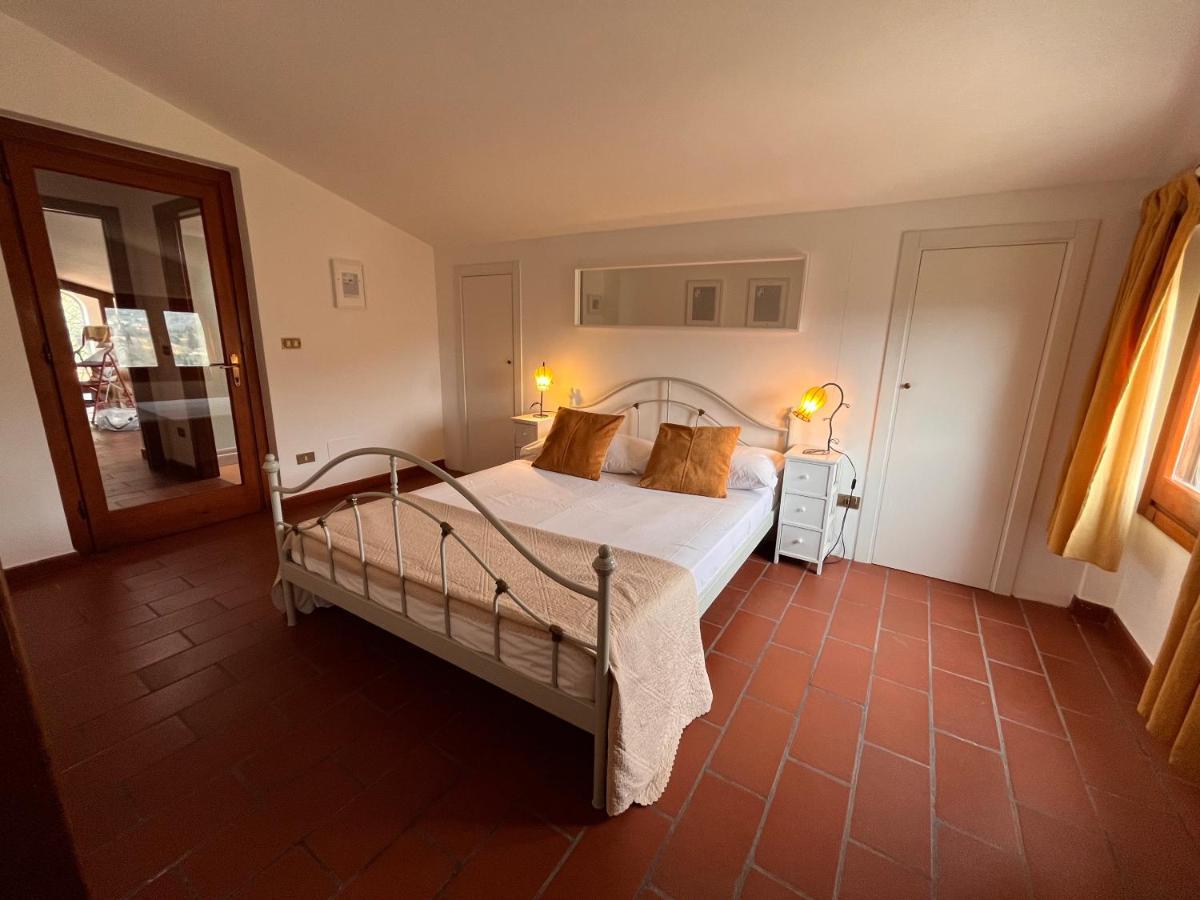 Casa Del Pino Panzió Borgo a Buggiano Kültér fotó