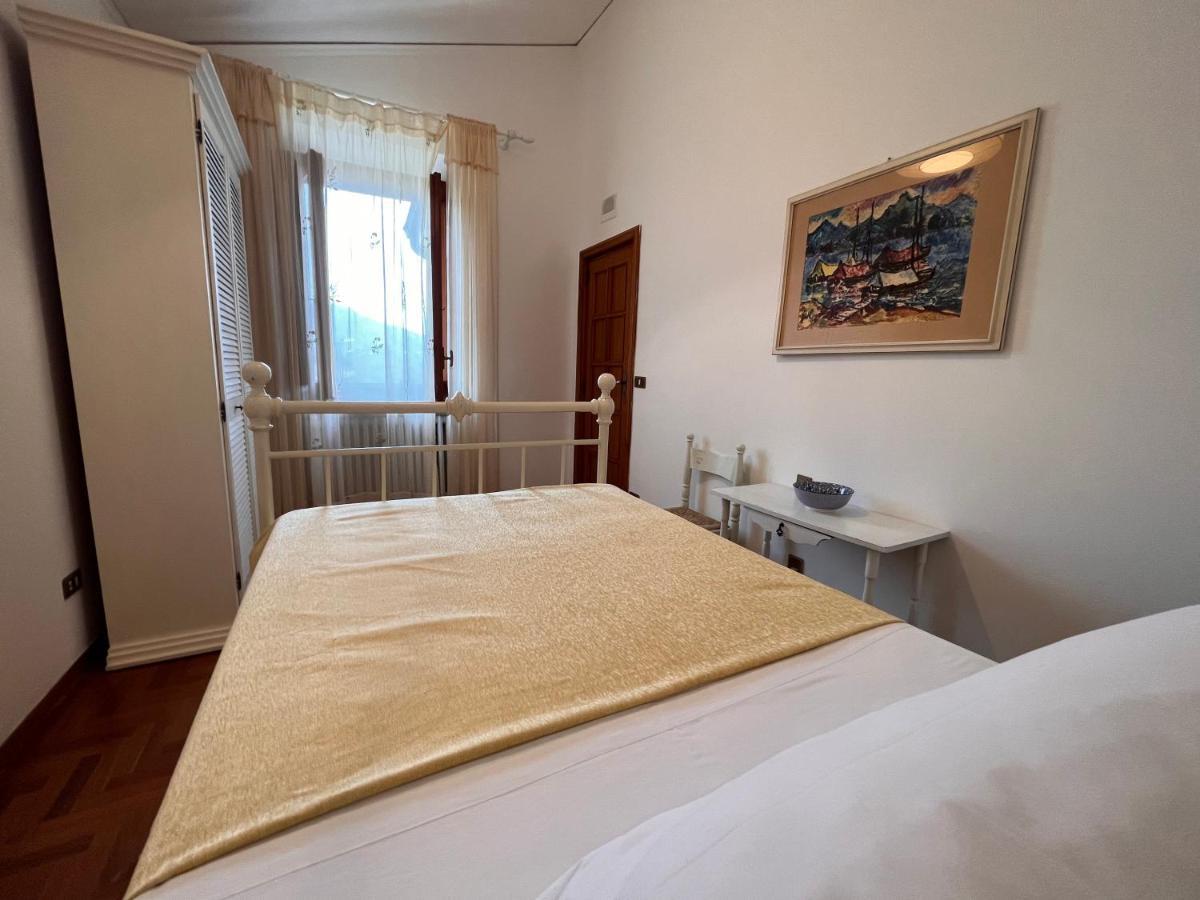 Casa Del Pino Panzió Borgo a Buggiano Kültér fotó