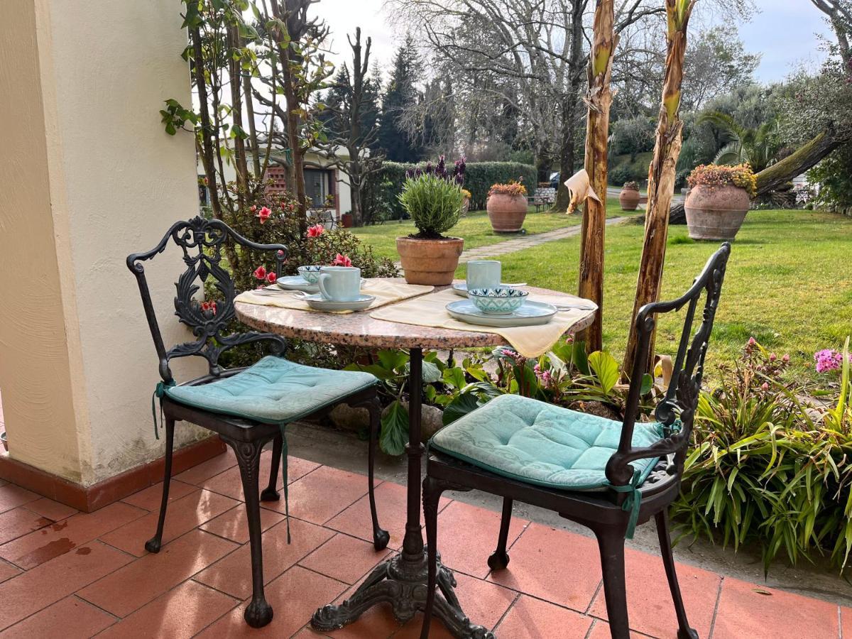 Casa Del Pino Panzió Borgo a Buggiano Kültér fotó