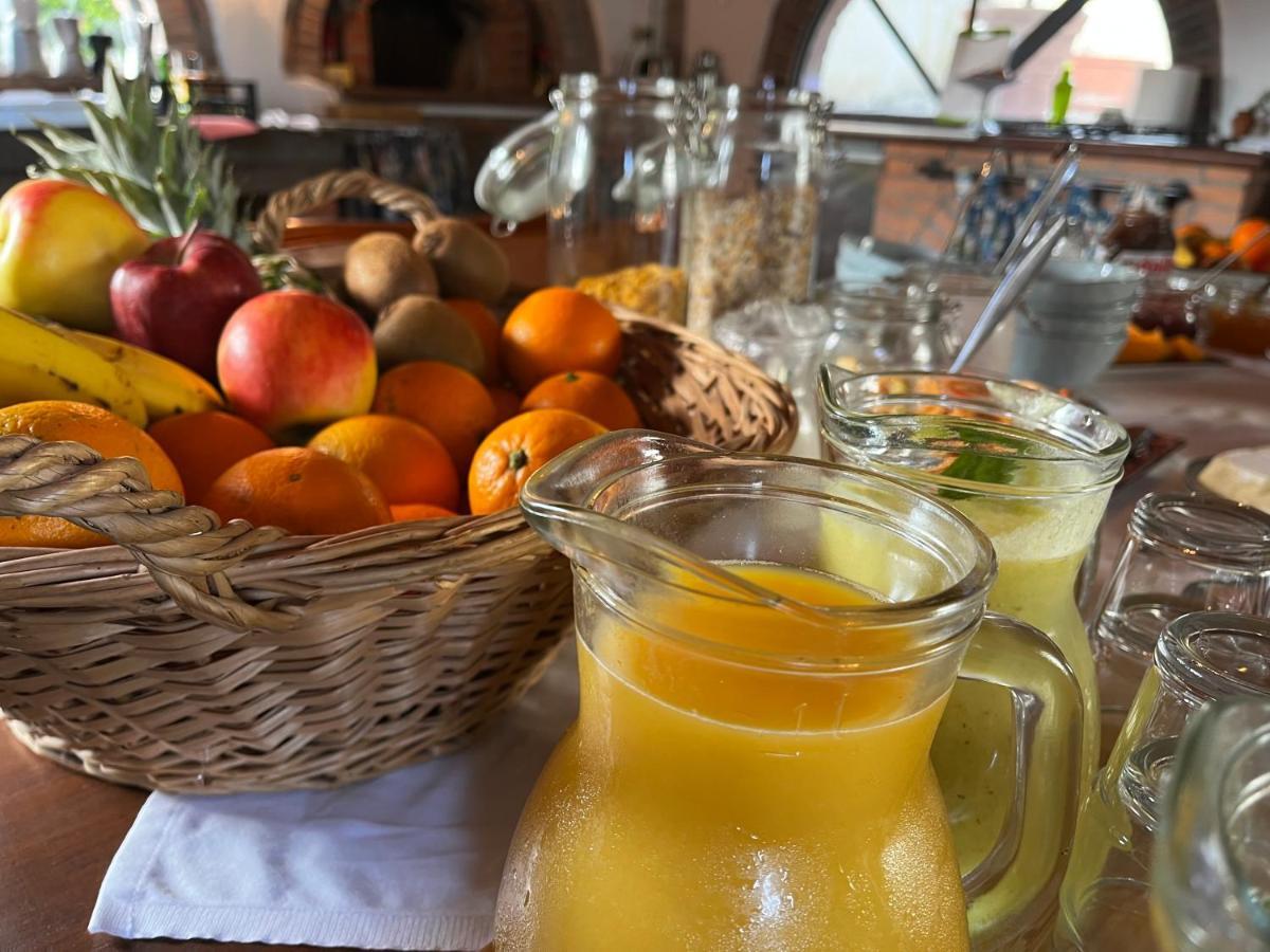 Casa Del Pino Panzió Borgo a Buggiano Kültér fotó